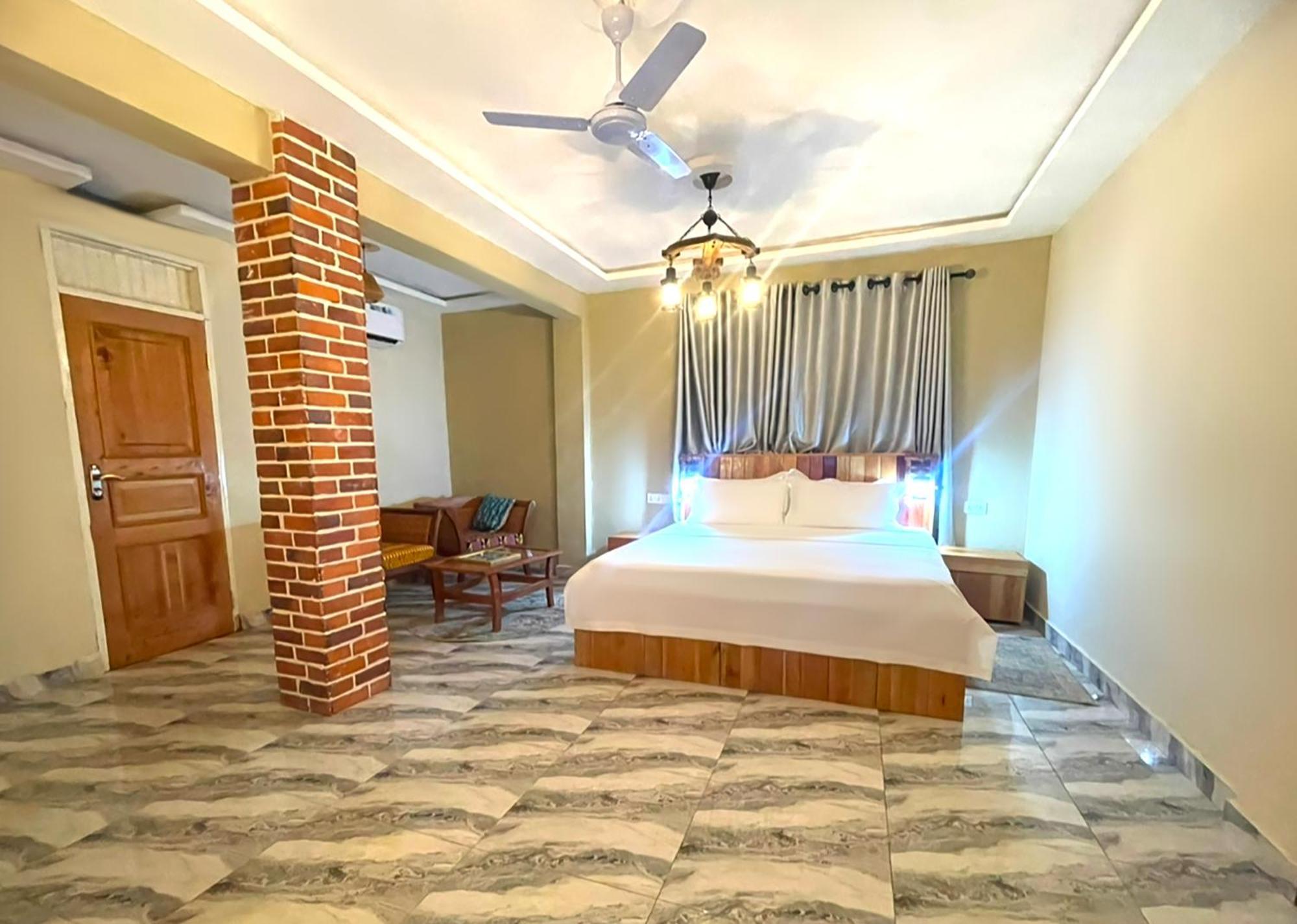 Heritage Hotel Winneba Екстериор снимка
